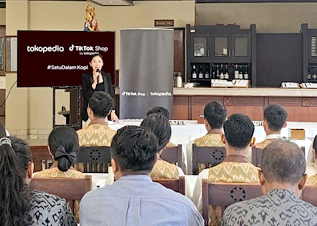 Tokopedia dan TikTok Shop by Tokopedia serta ICA Gelar Pelatihan Kopi di Bali