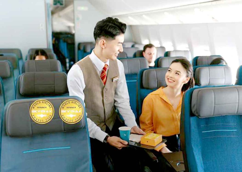 Cathay Pacific Beri Pengalaman Terbang Kelas Dunia dengan Diskon Spesial