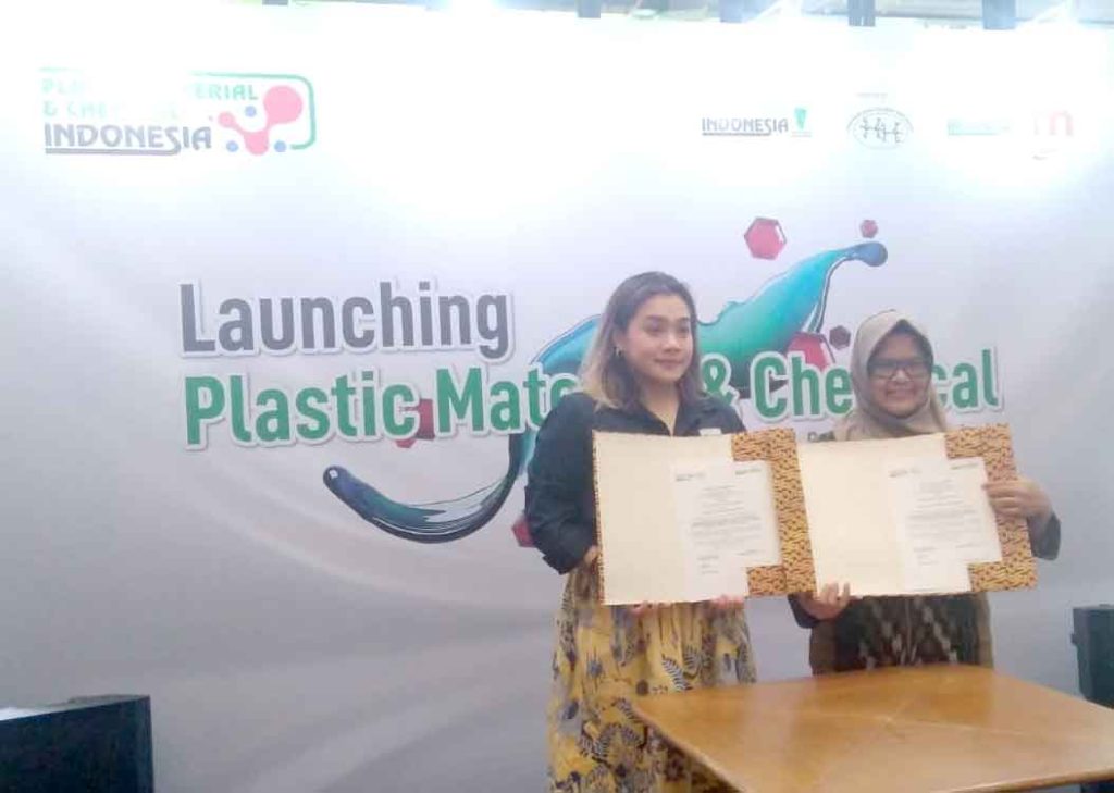 Plastic Material & Chemical Hadir di Plastics & Rubber Indonesia