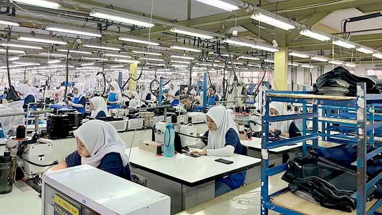 Penjualan dan Laba TRIS Naik Double Digit di Q3-2025